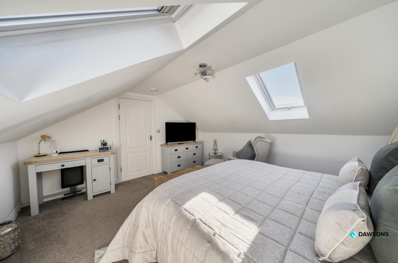 Gwscwm Park, Burry Port, SA16 0DX